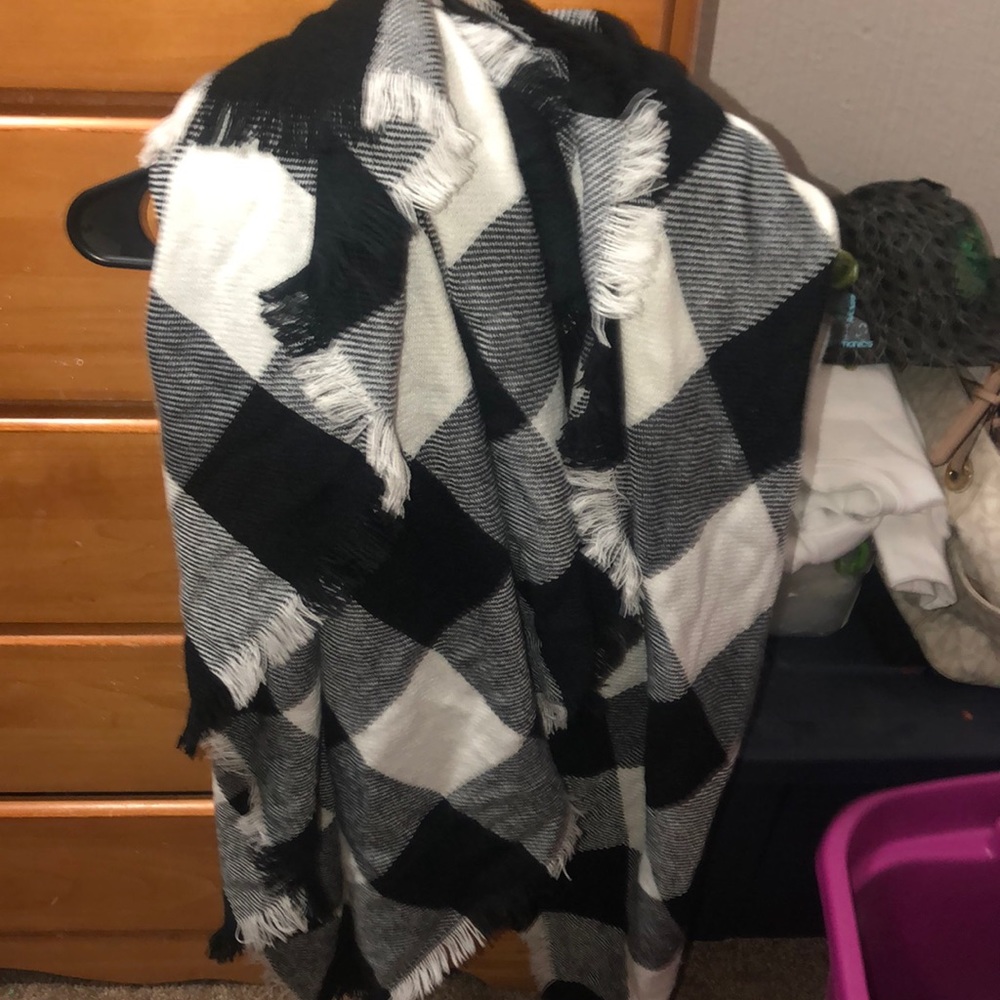 Blanket scarf